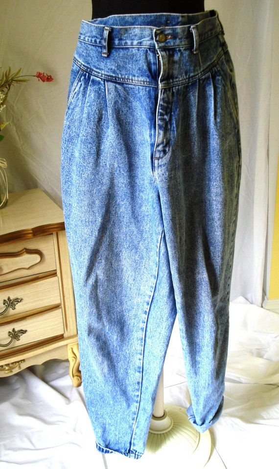 1980's Tapered and Pleated Bill Blass Jeans Mom Jeans