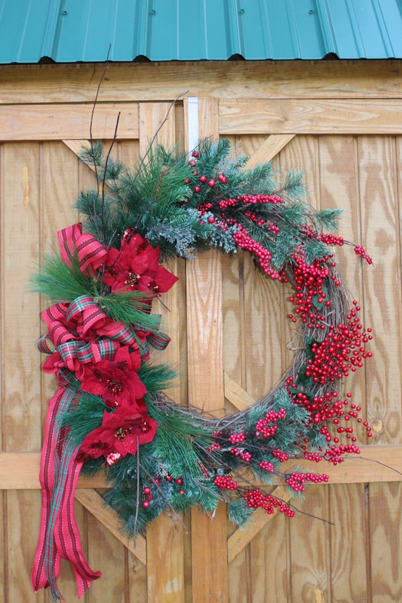 Red Poinsettia Grapevine Wreaths | Christmas Wikii