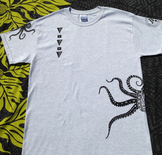 Octopus T-shirt by BigBeachClothingMaui on Etsy