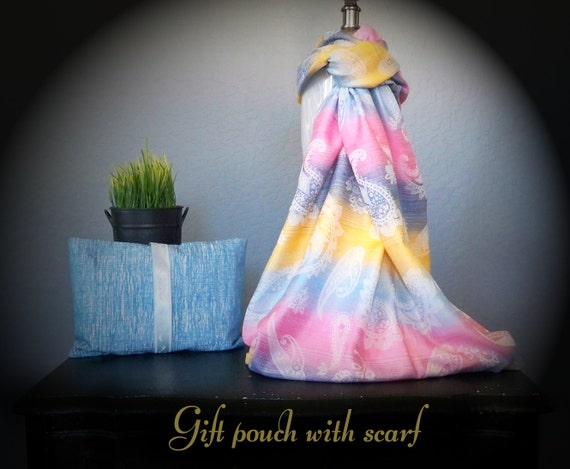 Rainbow gradient striped scarves