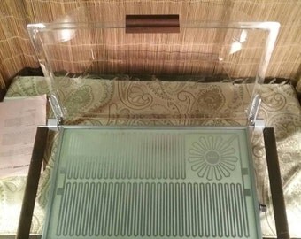 FREE SHIPPING! Salton Hotray Vintage 1960's Mid-Century Domed Automatic Food Warmer. Made in USA, brought to you by UsefulRetro!
