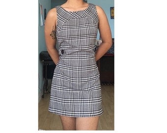 Sz S/M brown patterned dress