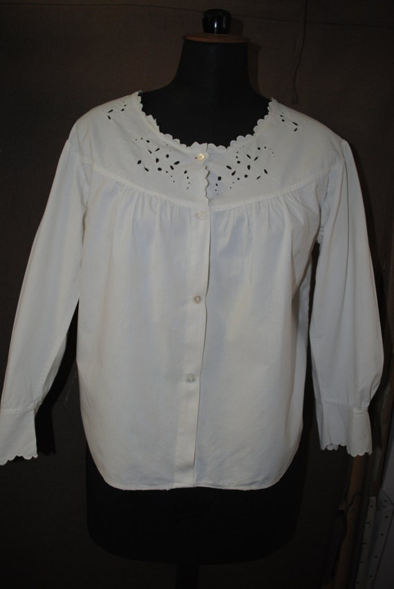 1950 white cotton blouse