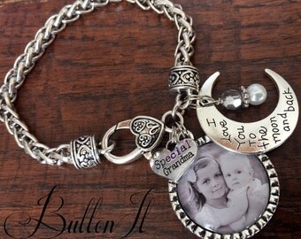 Gifts for Grandma, GRANDMA jewelry, Grandma bracelet, Mothers Day gift, PHOTO bracelet, Mom bracelet I love you to the moon and back, Sister
