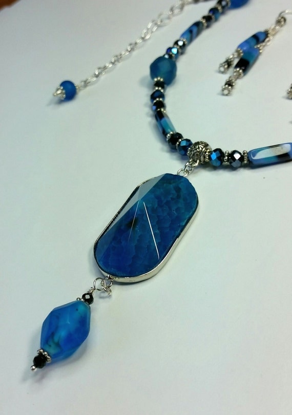 Bluegreen Faceted Agate Cabochon Pendant by BethMannJewelry