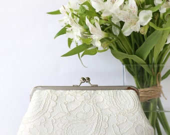 Ivory Alencon Paisley Lace Clutch | Bridal Clutch