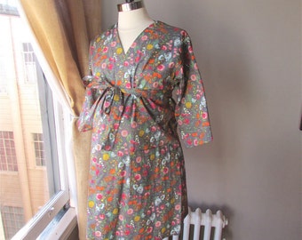 SALE. Maternity Robe. Hospital Gown. by ModernKimonoRobes on Etsy