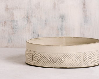 White Ceramic Bowl, White Serving Bowl, Large Fruit Bowl, Ceramic Baking Dish, Modern salad bowl, Geometric Pattern Bowl, Holidays gift