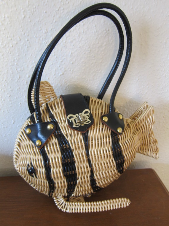 fish basket purse