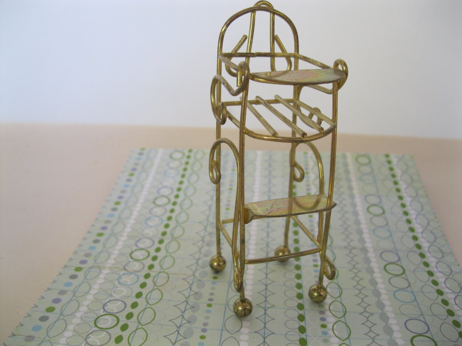 Vintage Doll Furniture Toy Baby High Chair in Gold Tone Wire Haute Juice
