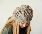 Chunky crochet beret, slouchy knitted hat, natural beige winter hat, bulky yarn knit hat, girls cable knitted hats, thick yarn hat, art hat