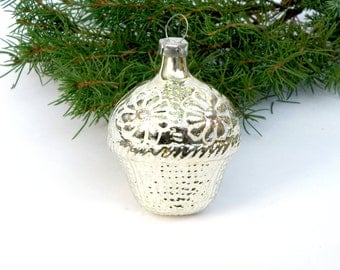 Vintage flower basket Glass Christmas ornament Collectible ornament Christmas tree decoration White basket flowers ornament Made in 1950s