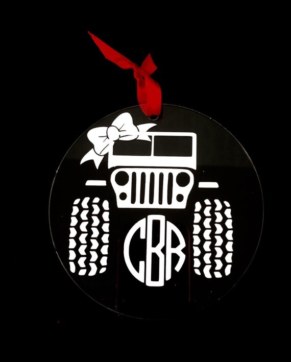 Personalized Christmas ornament for all jeep lovers. Jeep