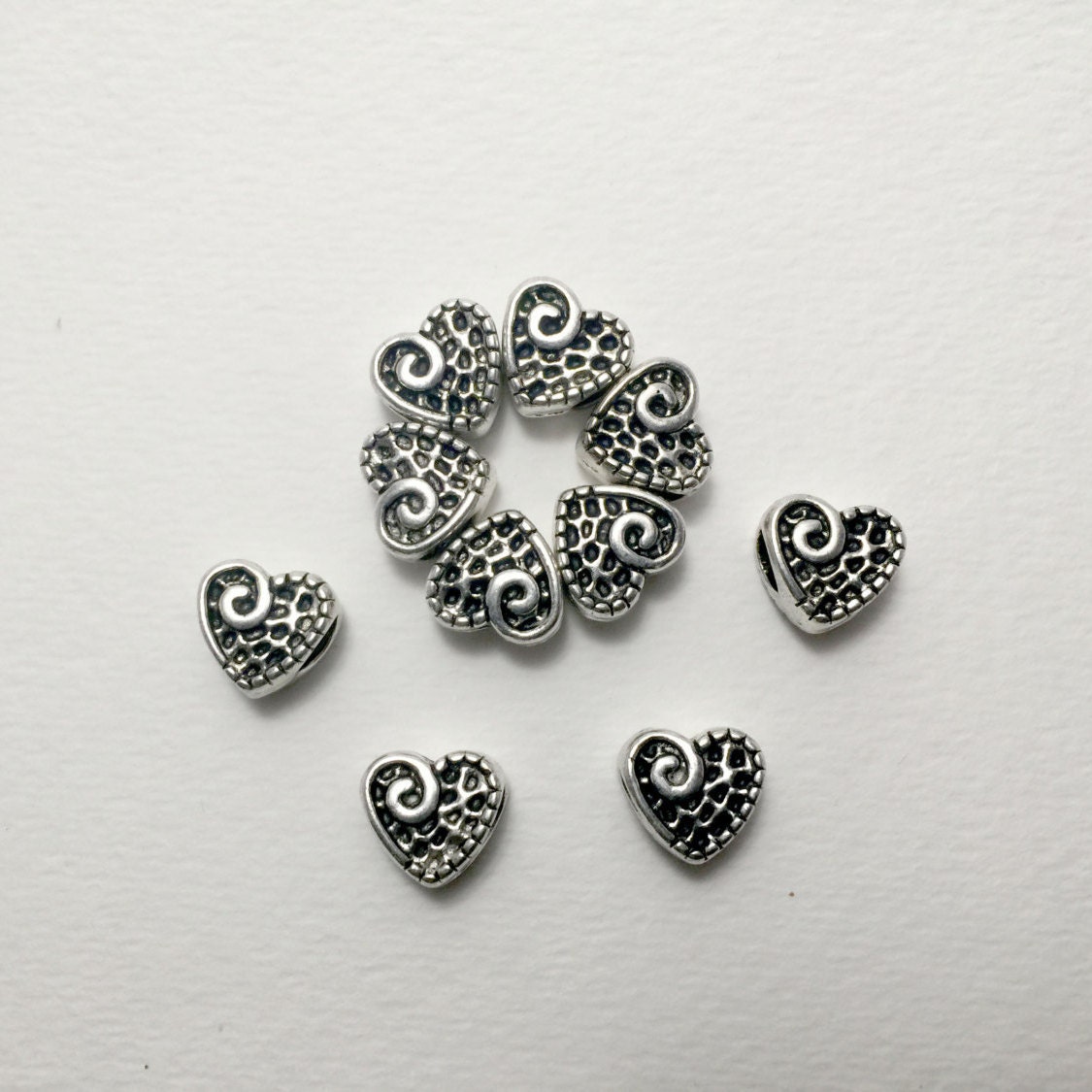 4 Pieces Of 11x10mm Silver Colored Heart Shaped Beads With 5 Mm Hole