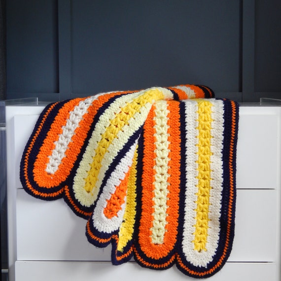 Vintage Crochet Blanket/Vintage Throw/Handmade Blanket/Stripe