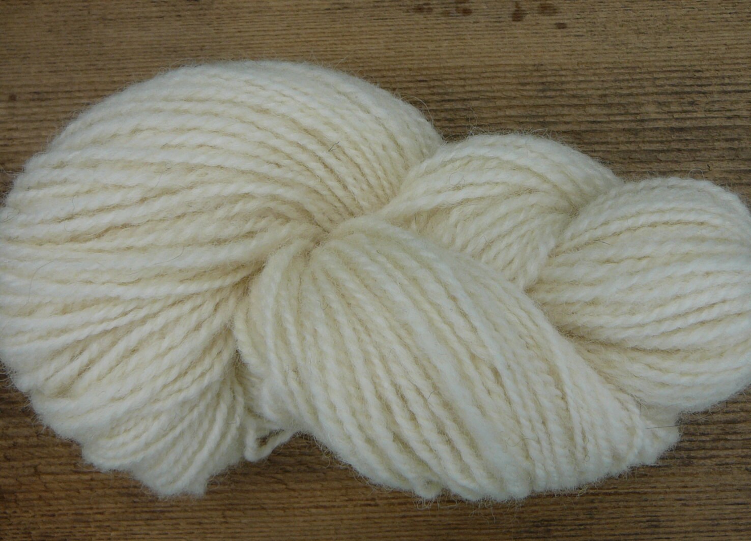 Handspun Yarn Wool Yarn Eco Yarn White Yarn Natural Yarn Knitting Yarn