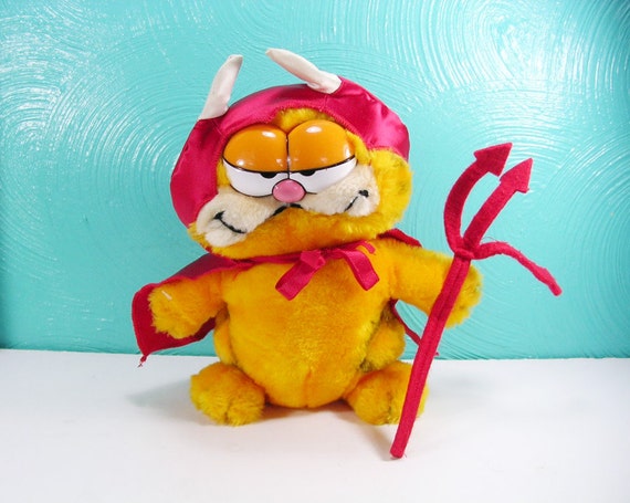 halloween garfield plush