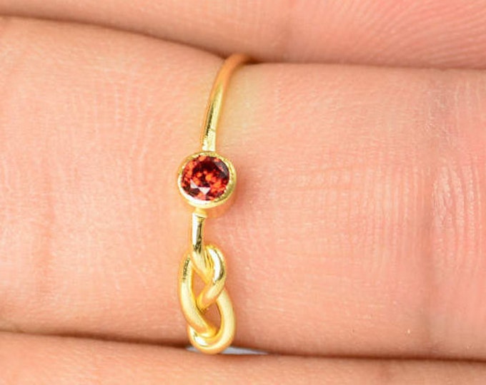 14k Gold Garnet Infinity Ring, 14k Gold Ring , Stackable Rings, Mother's Ring, January Birthstone Ring, Gold Infinity Ring, Gold Knot Ring