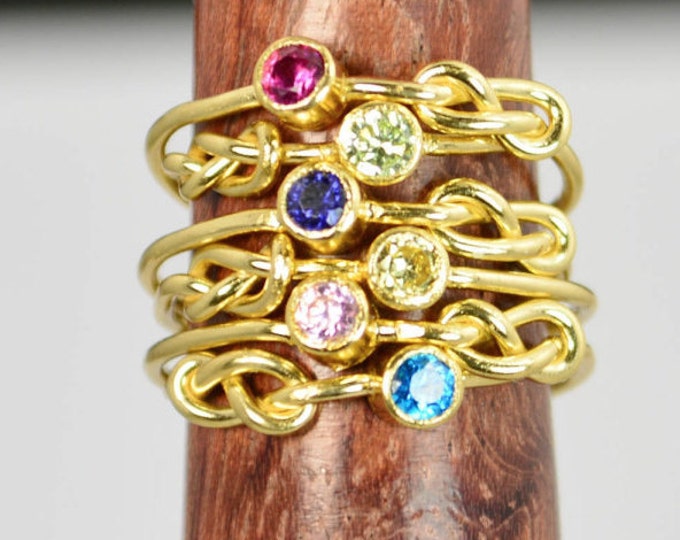 Grab 6 14k Gold Filled Infinity Ring, Gold Filled Ring, Stackable Rings, Mother Ring, Birthstone Ring, Gold Infinity Ring, Gold Knot Ring