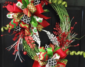 Green Oval Christmas Wreath, Christmas, Door Decor