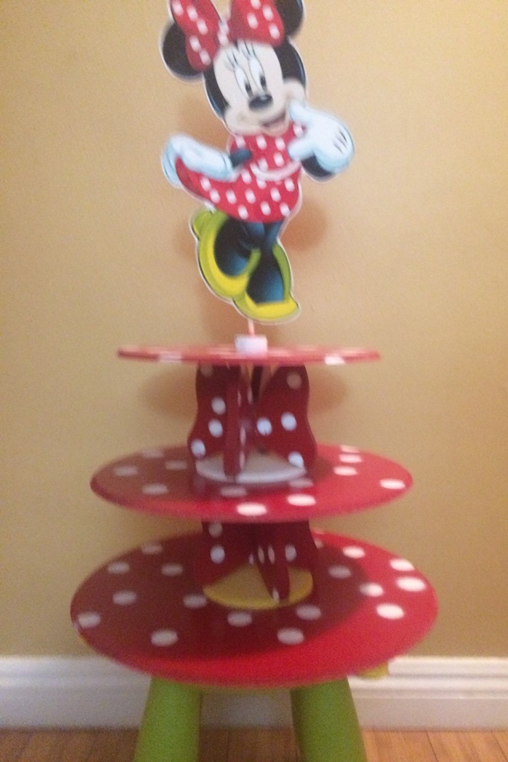 minnie mouse sweet treats stand play set