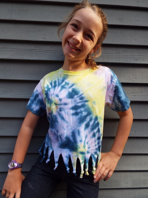 how to make tie dye fringe shirts