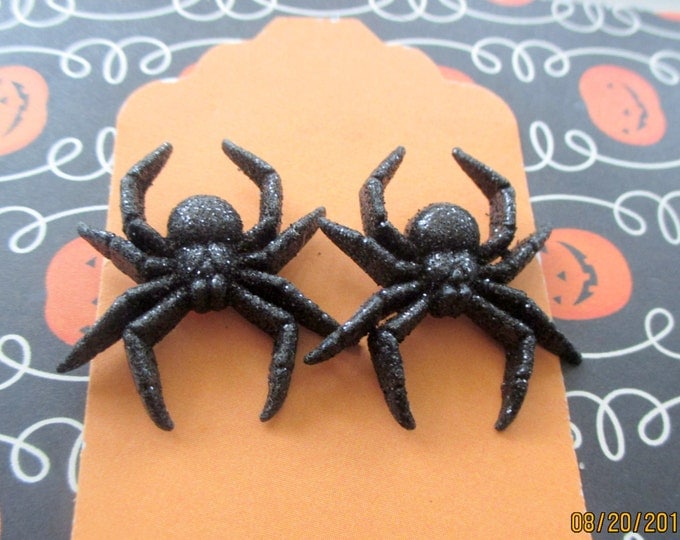 Spider earrings-Spider jewelry-Halloween earrings-Glittery spiders-Black-Green-Clip on earrings-Spider studs kids-party favors-teen-sparkly