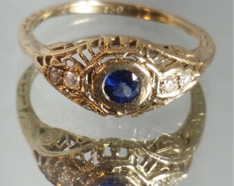 18K Sapphire and Diamond Filigree Ring Art Deco Vintage