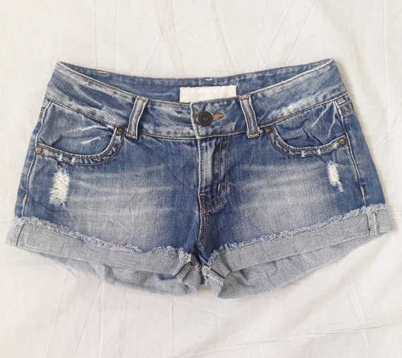 Vintage Jean Shorts / Vintage Denim Shorts by Joyjean645Vintage