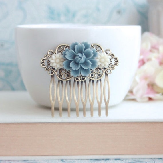 Dusty Blue Chrysanthemum Rose, Ivory Daisy Flower Hair Comb, Bridesmaid Gift. Blue Bridal, Vintage Rustic Dusky Blue Wedding, Something Blue