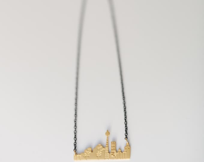 Berlin skyline chain necklace Smaller Size Bronze Gold Plated City Scape View European Capital Hot Destination Cities of The World Travel
