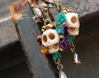 Colorful Sugar Skull Earrings, Dia de los Muertos Earrings, Day of the Dead Earrings, Kitsch Jewelry, Skull Jewelry, Mexican Jewelry E241