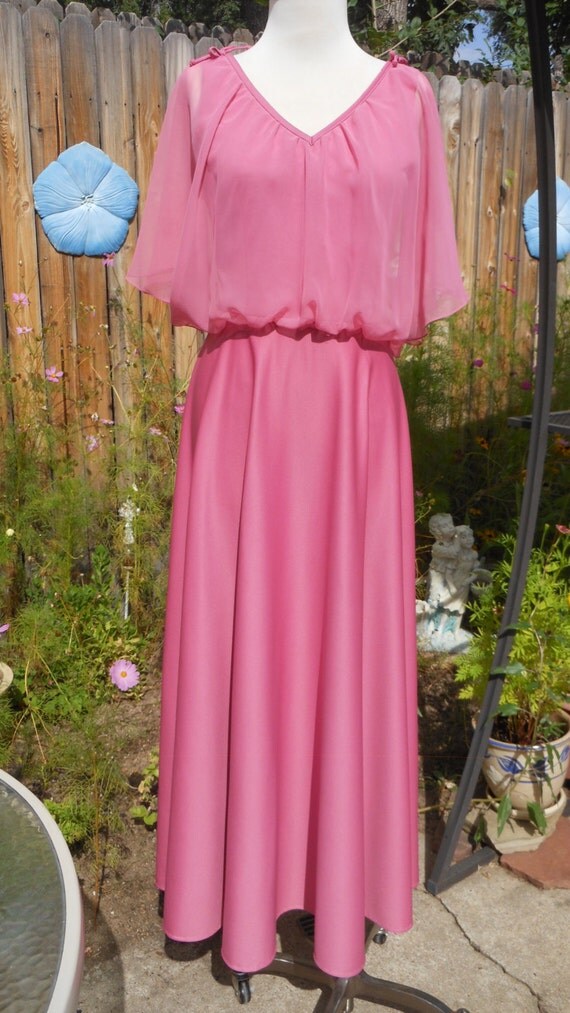 1970s Pink Mauve V-Neck Dress Sheer Sleeve Overlay Gathered