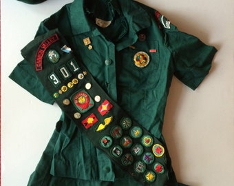 Vintage Girl Scouts Outfit Amazing! - Complete Set w Blouse Skirt 2 Hats & Great Sash Filled with Many Pins and Patches!