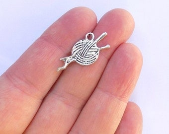 10 Yarn Charms - Antique Silver Yarn Charms - Knitting Pendants - #S0150
