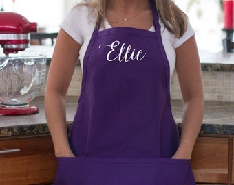 Personalized apron. Purple Custom name apron with pockets. Birthday Gift. Gift for chef, cook, baker. Teacher holiday gift Bride gift idea