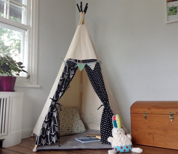 Idee Deco Chambre Ado Fille 15 Ans : Tipi pour enfant, cachette, cabane, tente, repère pour chambre d Idee Deco Chambre Ado Fille 15 Ans : Tipi pour enfant, cachette, cabane, tente, repère pour chambre d