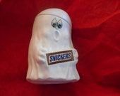 PLATIC SNICKER'S  Ghost Candy Container