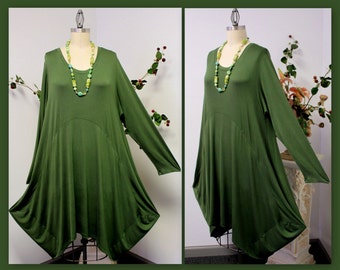 Comfyplus Artsy Balloon Layering Tunic Dress in Lagenlook Plus size.