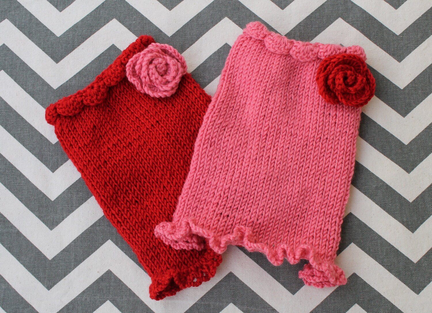 XXS Dog Puppy Kitten Sweater Dress 2 Lbs Delicate in Pink