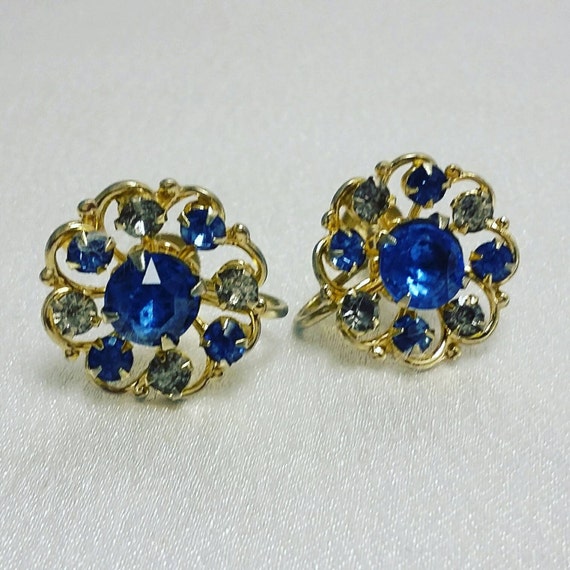 Vintage Coro Rhinestone Gold Screw Back Earrings 7761