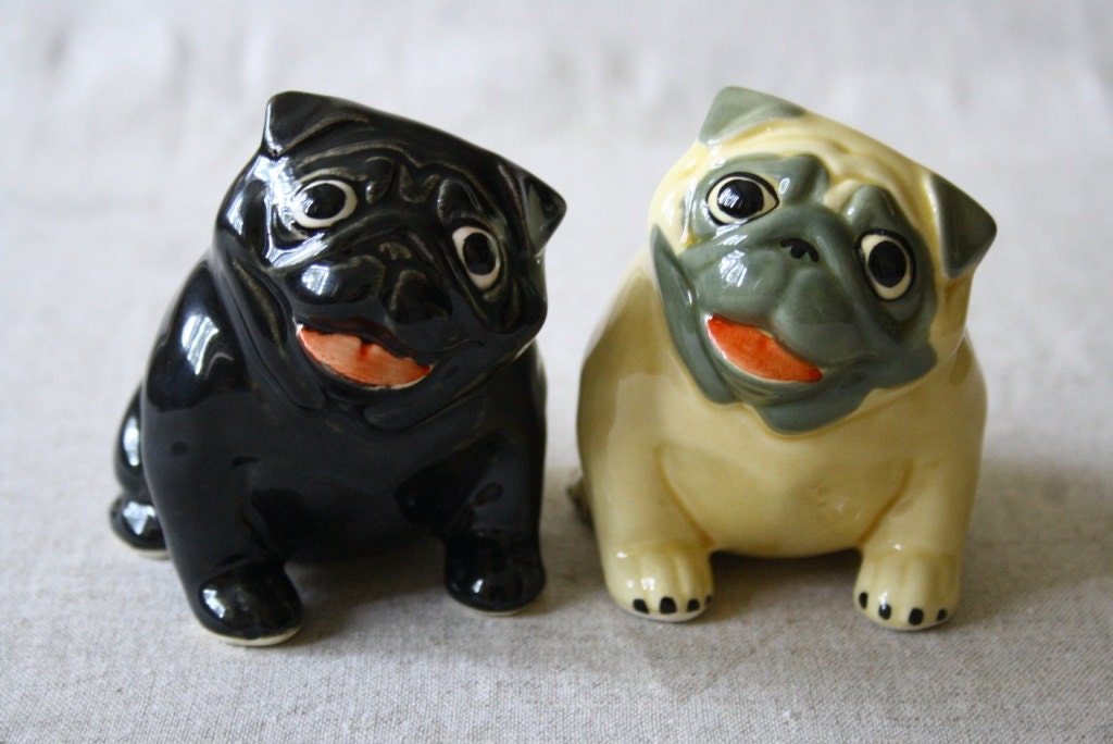 black pug statues