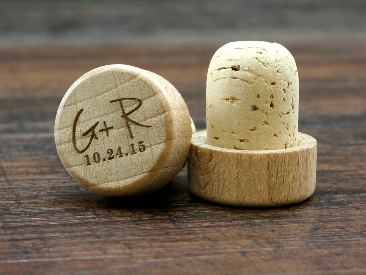 Bulk Personalized Wine Stoppers Engraved Wood Corks Wine