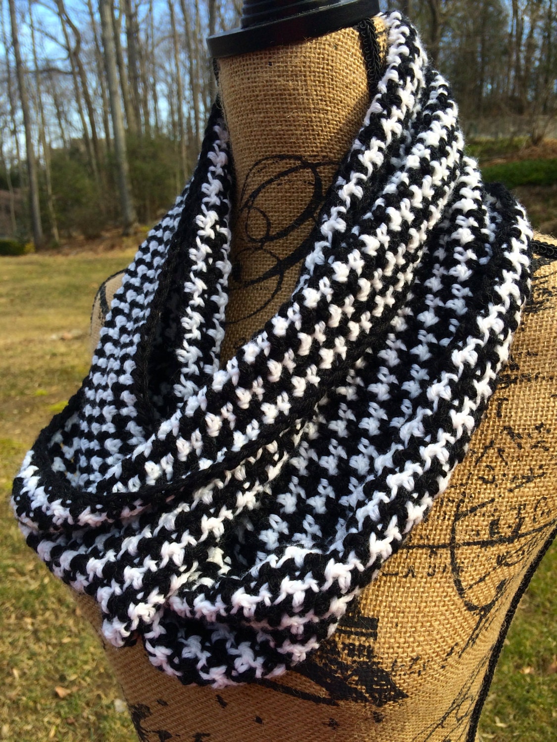 Pattern Only Houndstooth Cowl/ Infinity Scarf PATTERN ONLY from