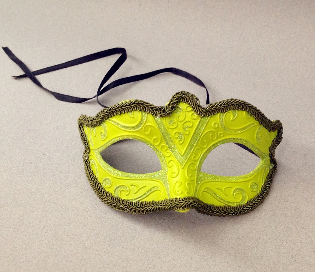 Lovely Yellow Green Masquerade Mask Style Burlesque