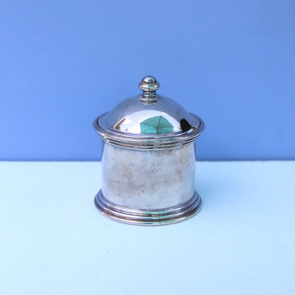 Scandinavian European Vintage Item / Italian Regency Suger Bowl, Ep