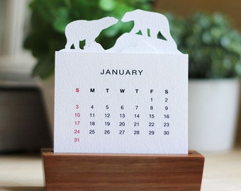 2017 Minimalist Paper Cut Desk Calendar with Solid Wood Stand \ Polar Bear