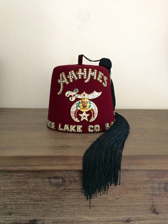 Vintage Aahmes Shriner Fez with Tassel Black Case and Bolo