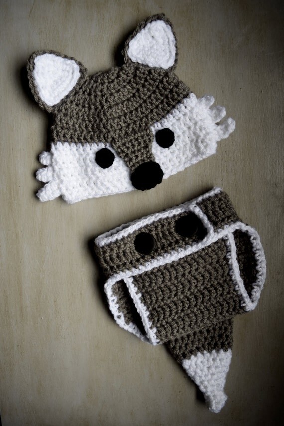 Items similar to Newborn Wolf Hat with Diaper Cover and Tail, Baby Wolf