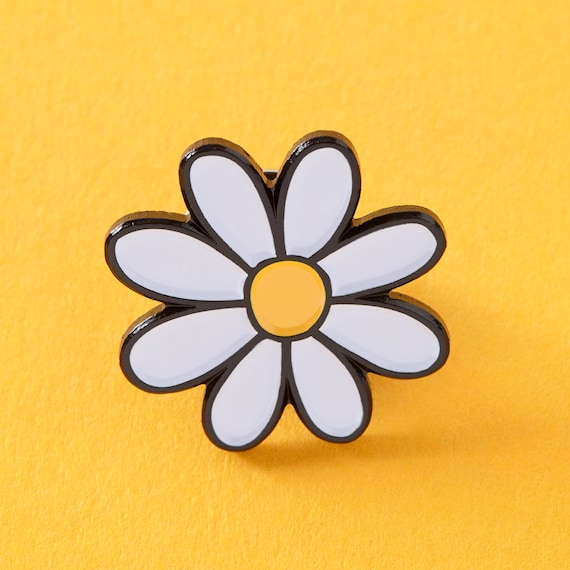 Daisy Enamel Pin Prety Flower Pin Daisies Pin Badge